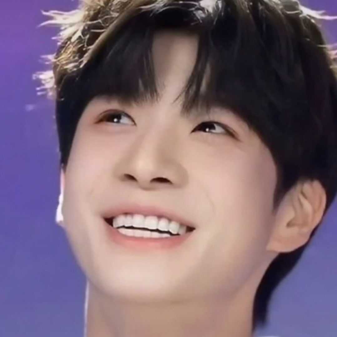 Recent activity shot of Jeong Dongwon