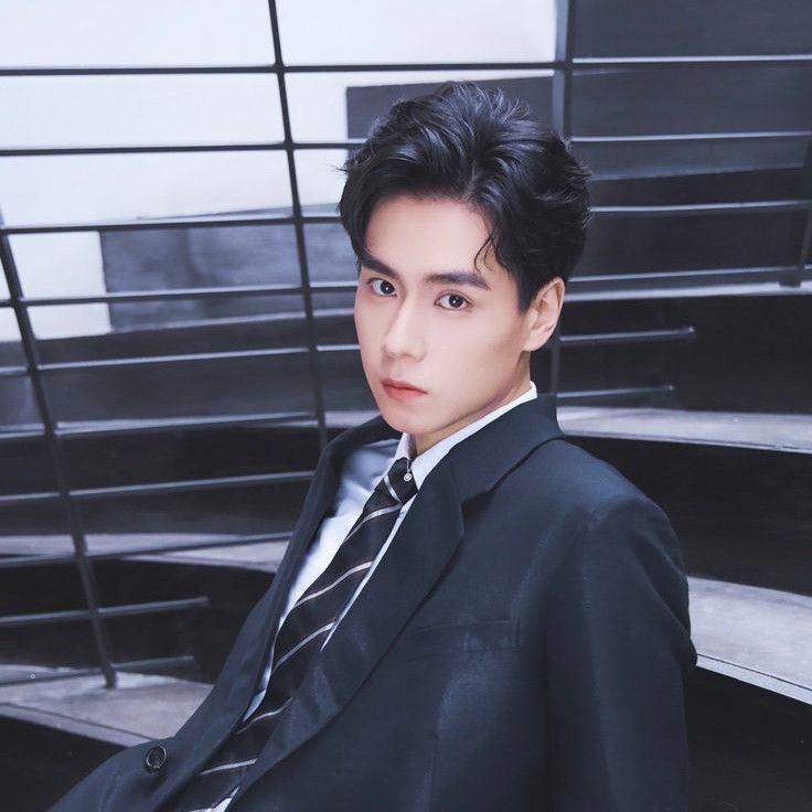 Latest photo of Hu Yitian