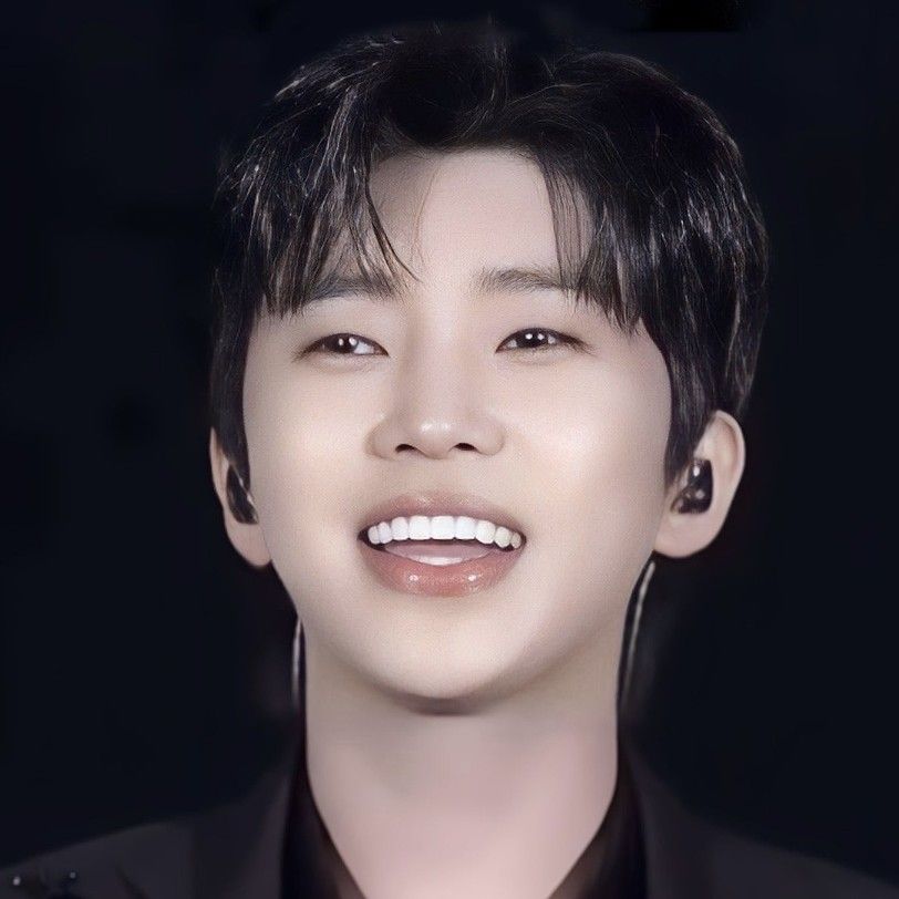 Recent activity shot of Lim Youngwoong