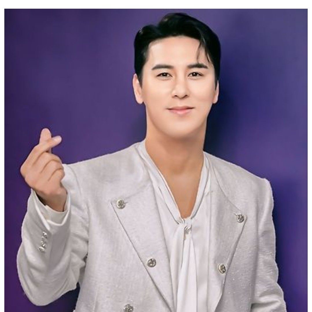 Behind-the-scenes cut of Jang Minho