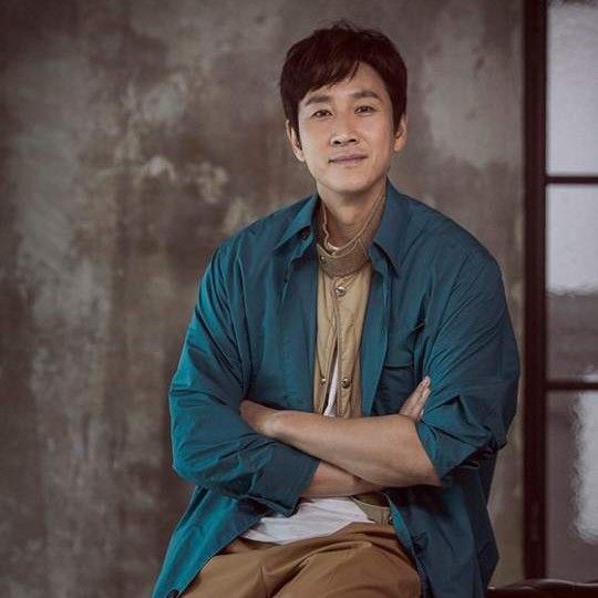Latest photo of Lee Sunkyun