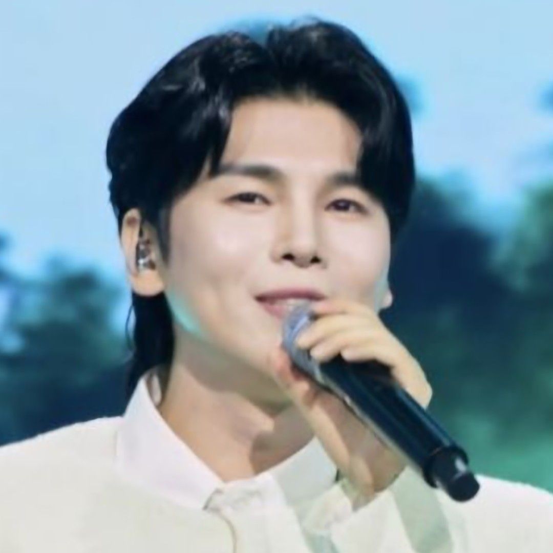 Behind-the-scenes cut of Kim Junsu (1991)