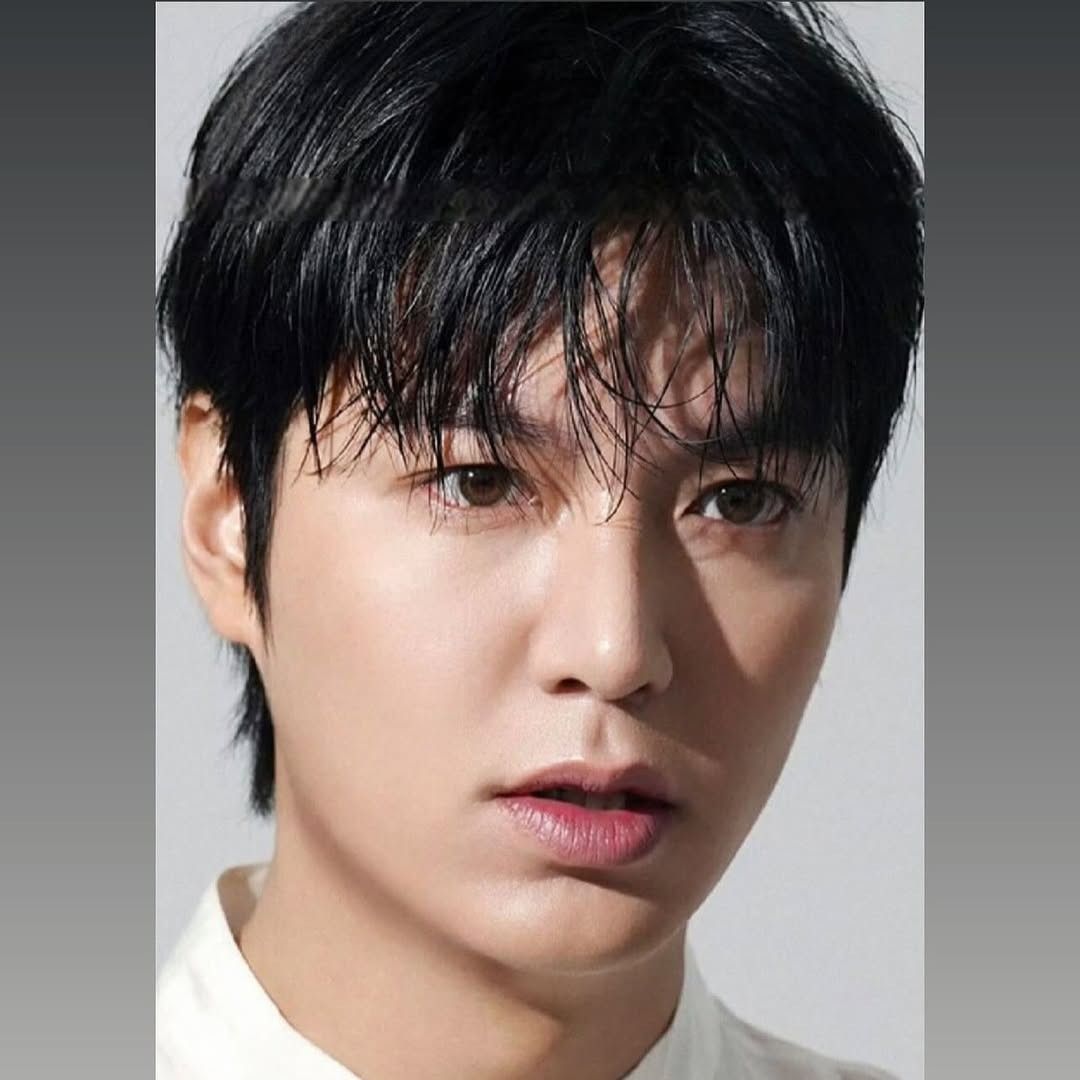 李敏镐的最新照片