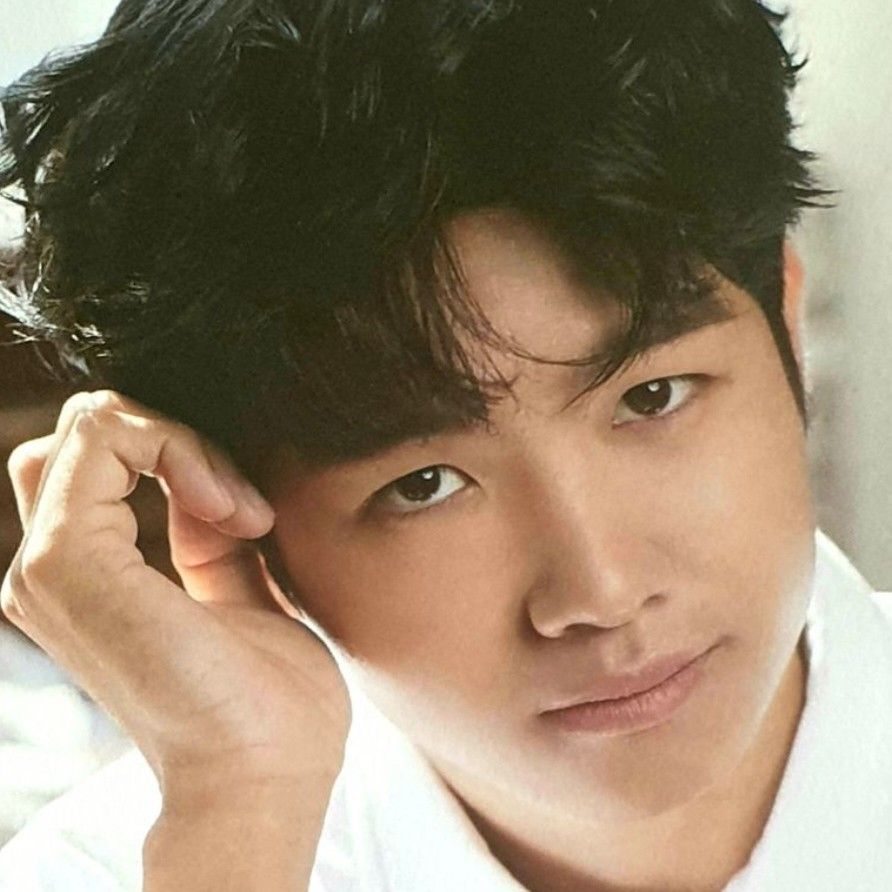 조명섭의 최신 사진