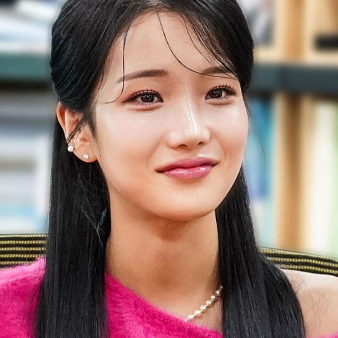 A moment captured by a fan of Kim Soyeon (2004)