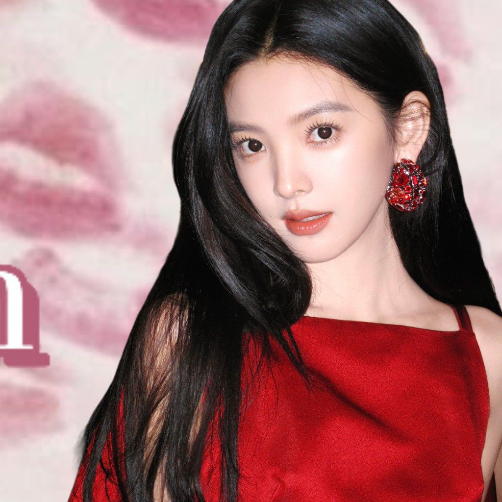 Behind-the-scenes cut of Zhang Ruonan