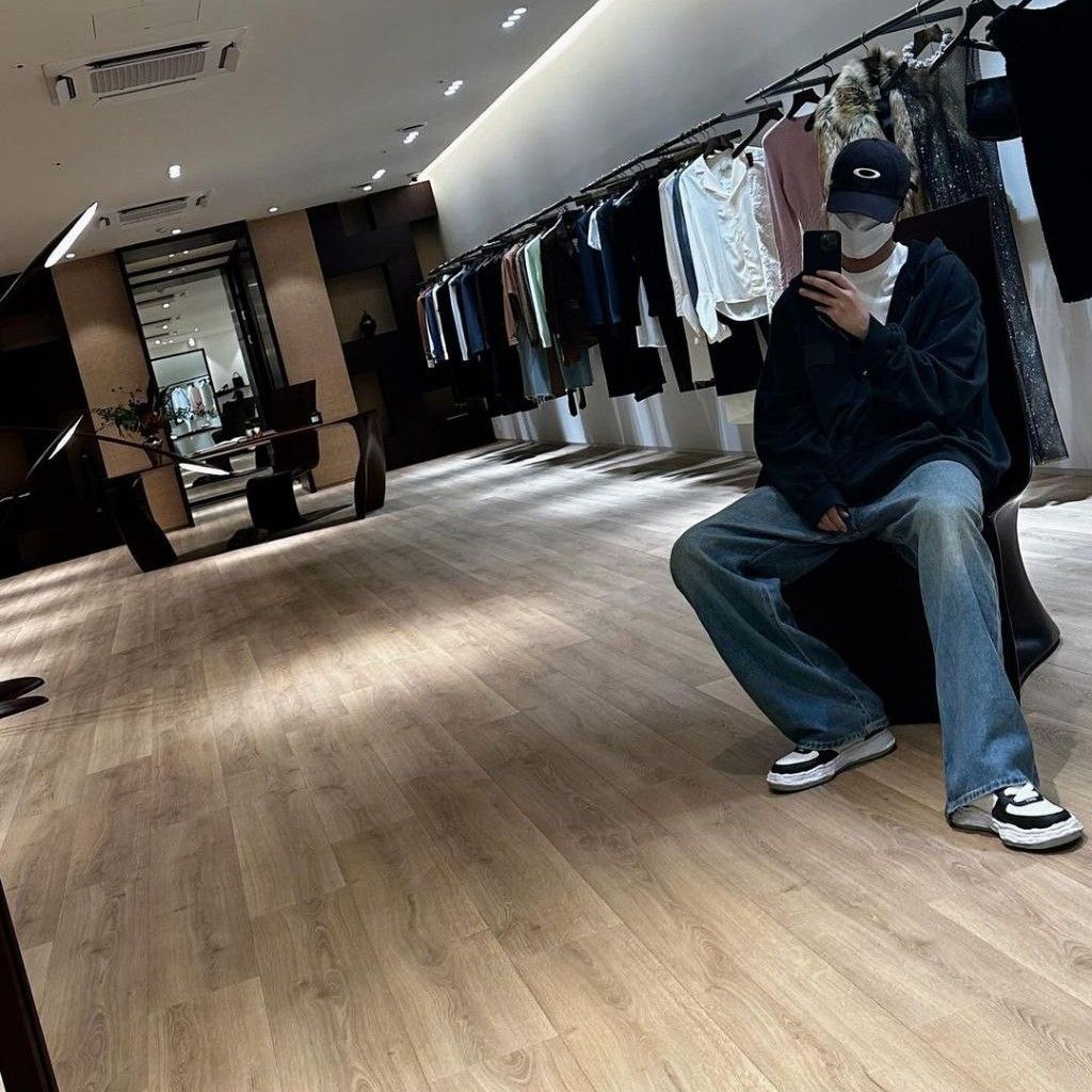 Recent activity shot of Lee Minho