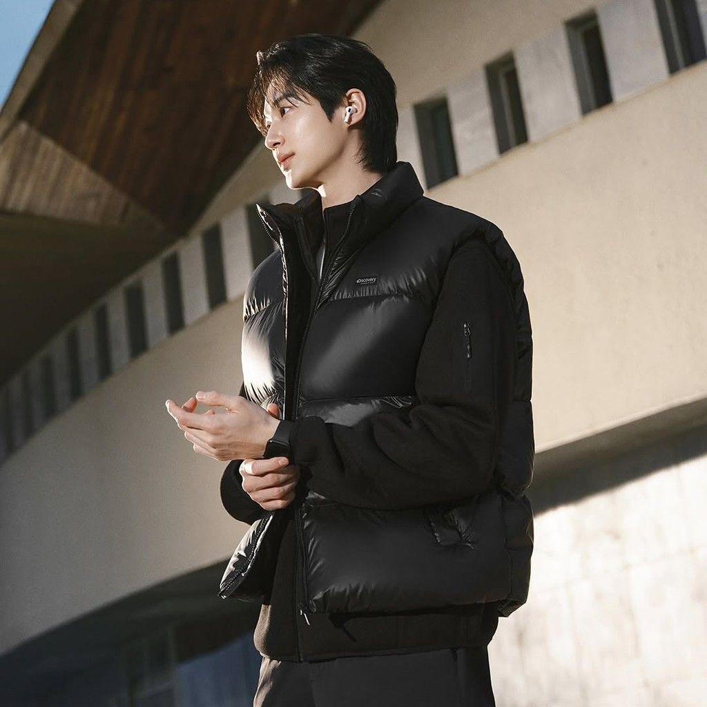 Recent activity shot of Byeon Wooseok