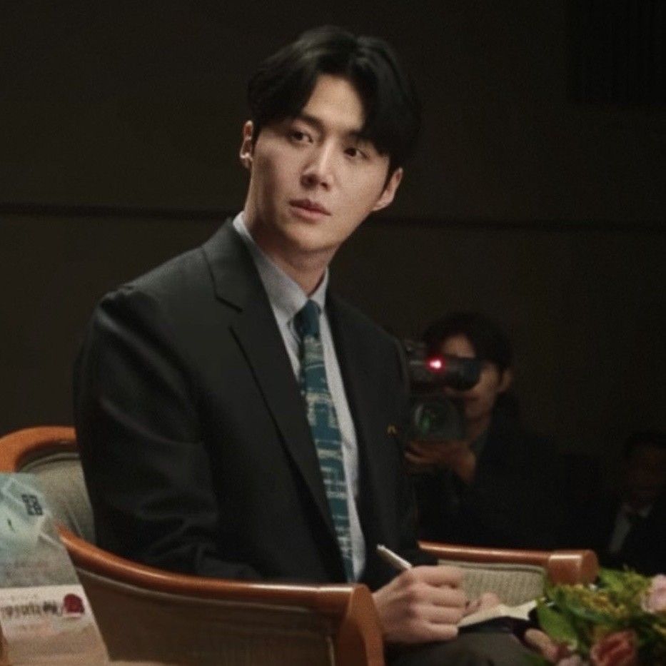 Recent activity shot of Kim Seonho