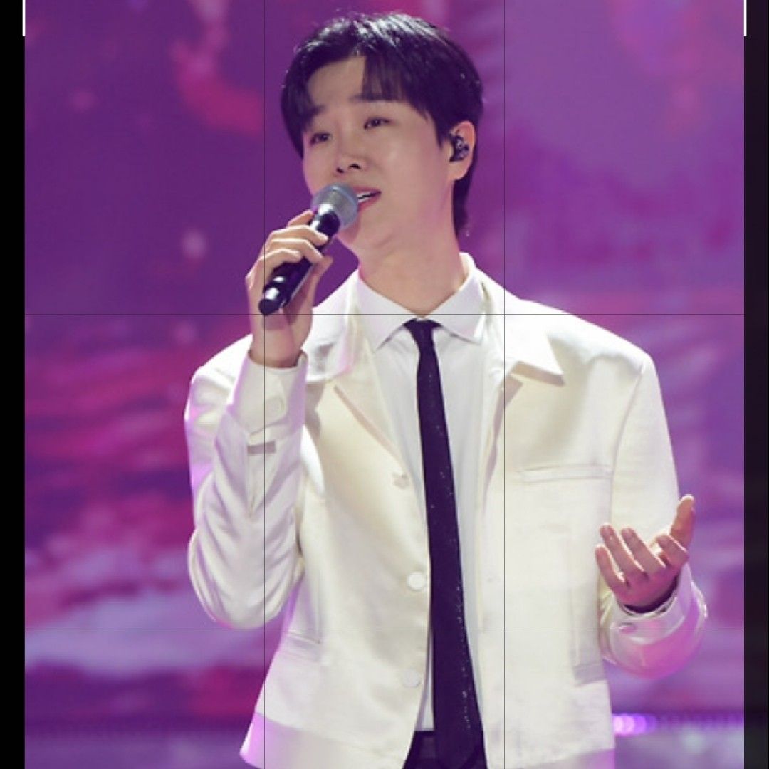 Recent activity shot of Song Minjun
