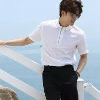 Behind-the-scenes cut of Sunghoon