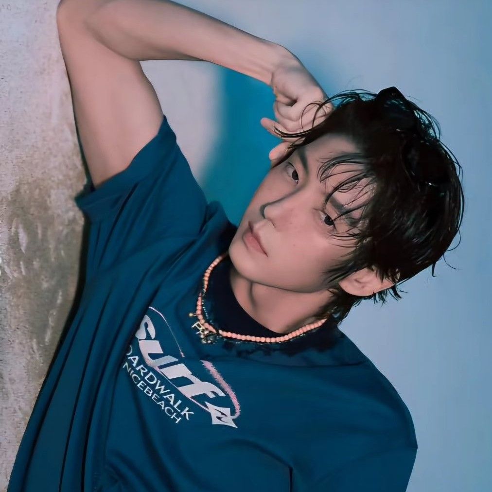 Recent activity shot of Lee Joongi