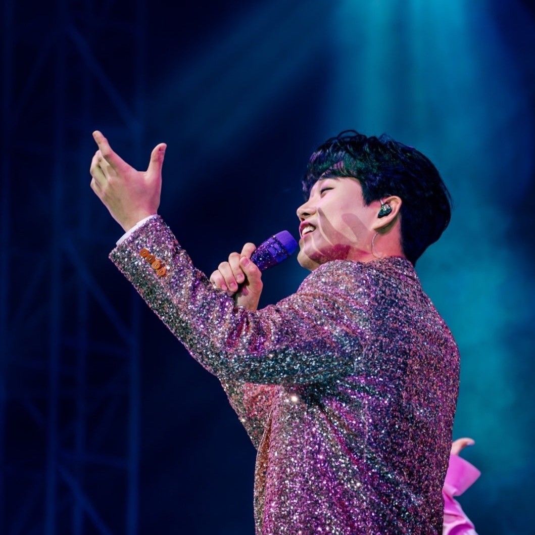 Latest photo of Hwang Youngwoong