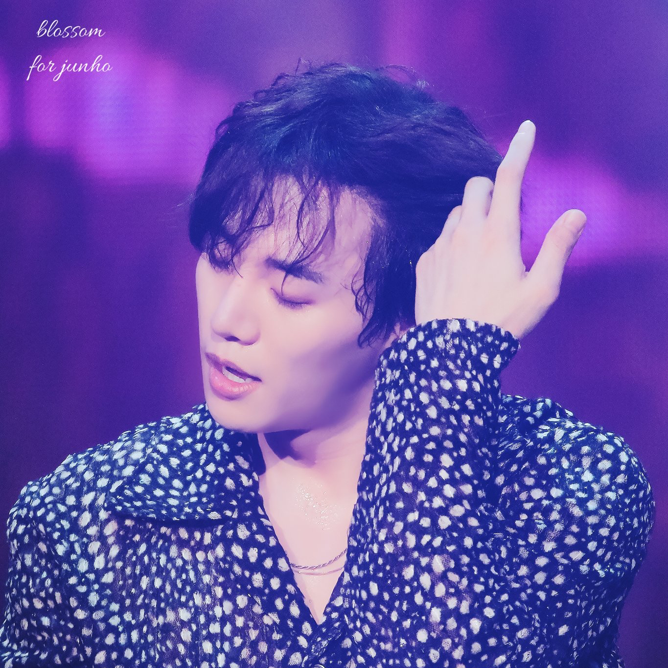 イ・ジュノのビハインドカット