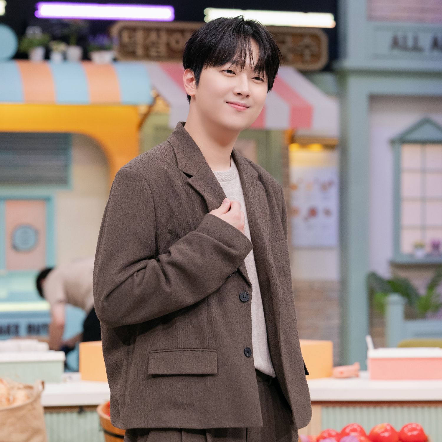 李灿元的幕后花絮