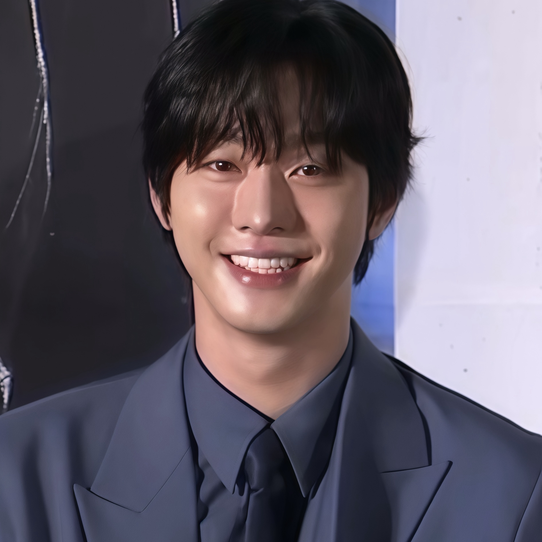 Behind-the-scenes cut of Ahn Hyoseop