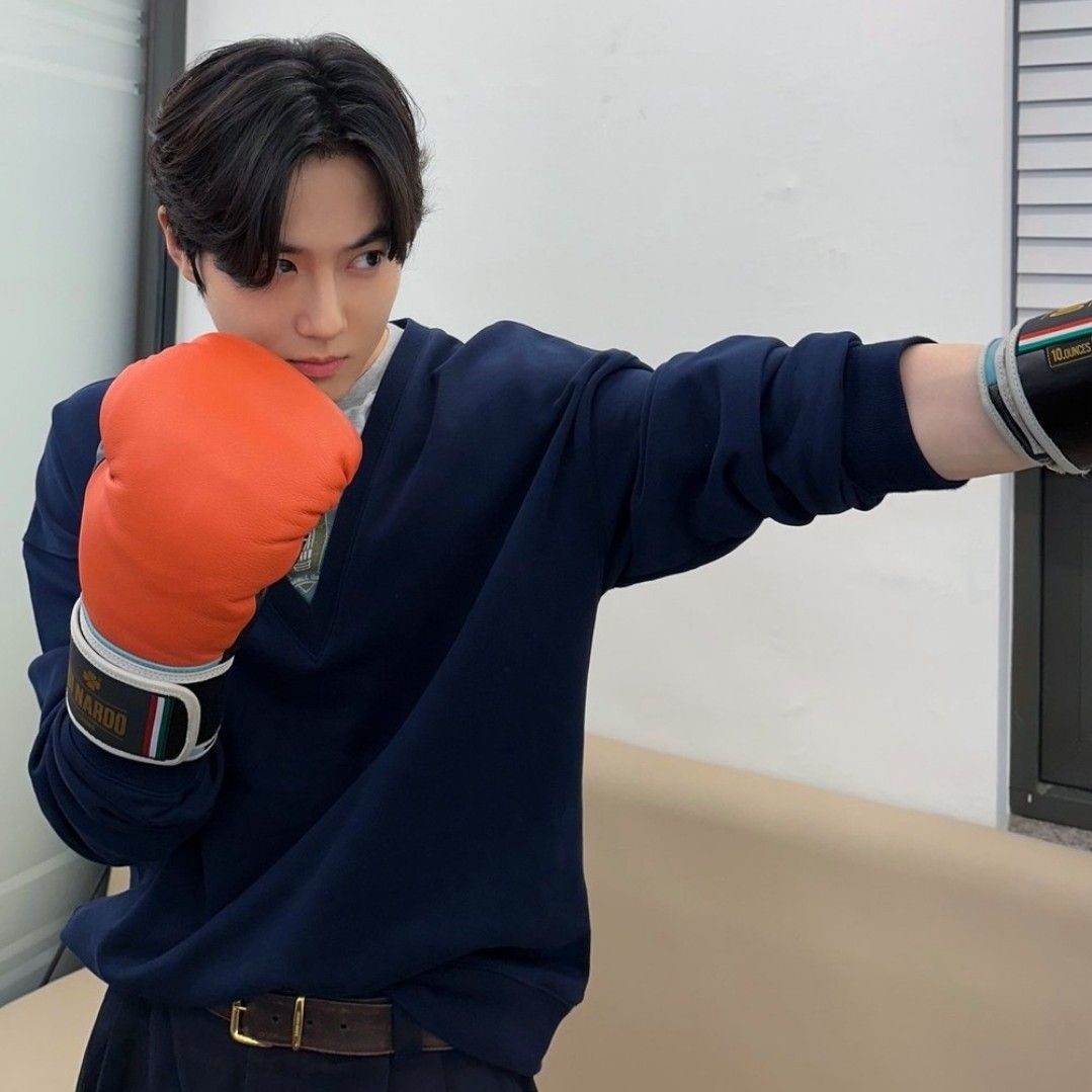 Recent activity shot of Suho