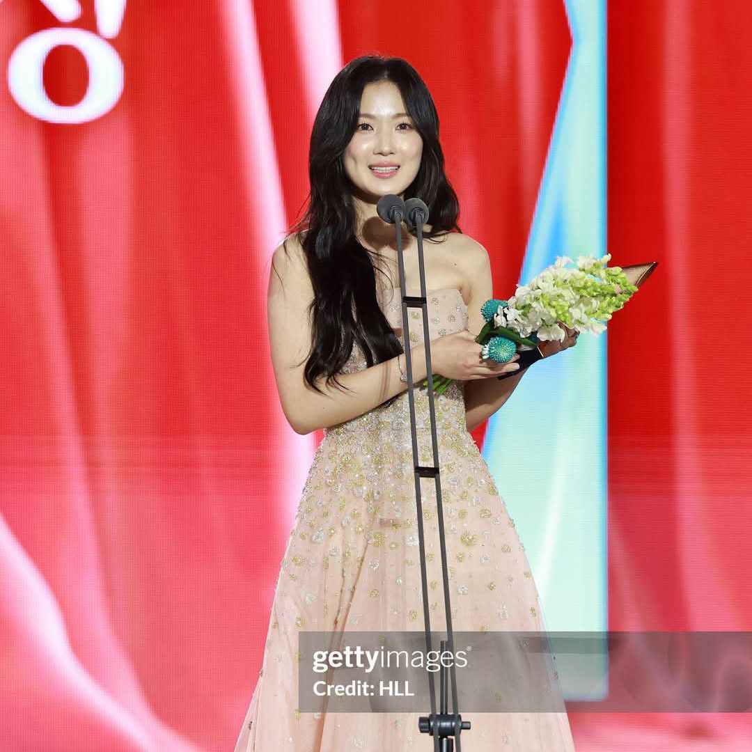Latest photo of Kim Hyeyoon