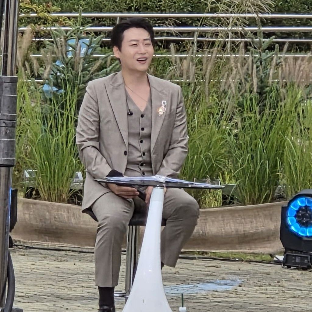 Latest photo of Min Soohyun