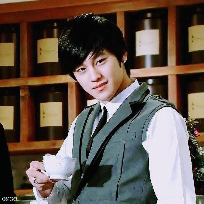 Latest photo of Kim Bum