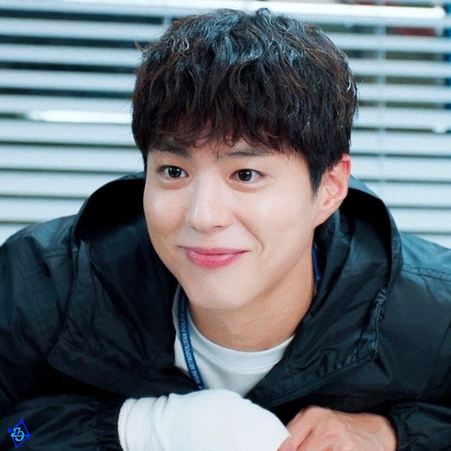 Behind-the-scenes cut of Park Bogum