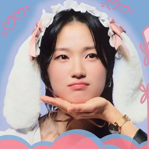 Recent activity shot of Kim Hyeyoon