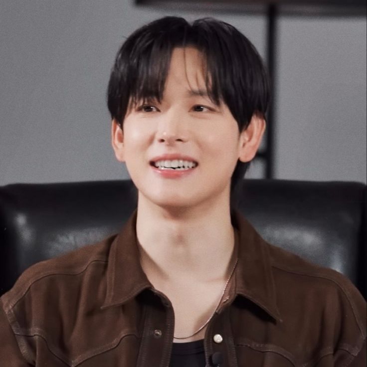 Recent activity shot of Lim Siwan