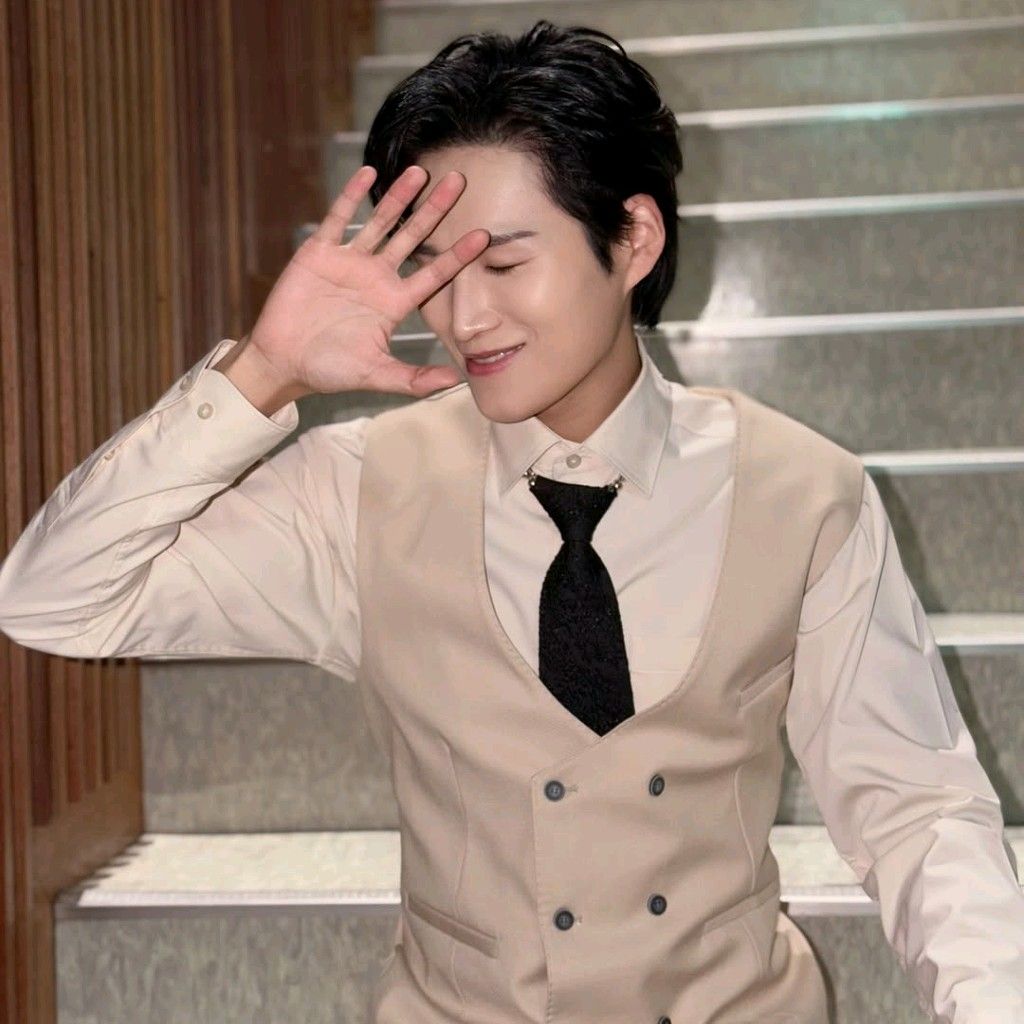 金熙栽的最新照片