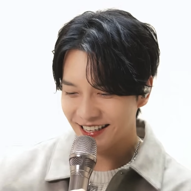 ファンが撮影したイ・スンギの瞬間