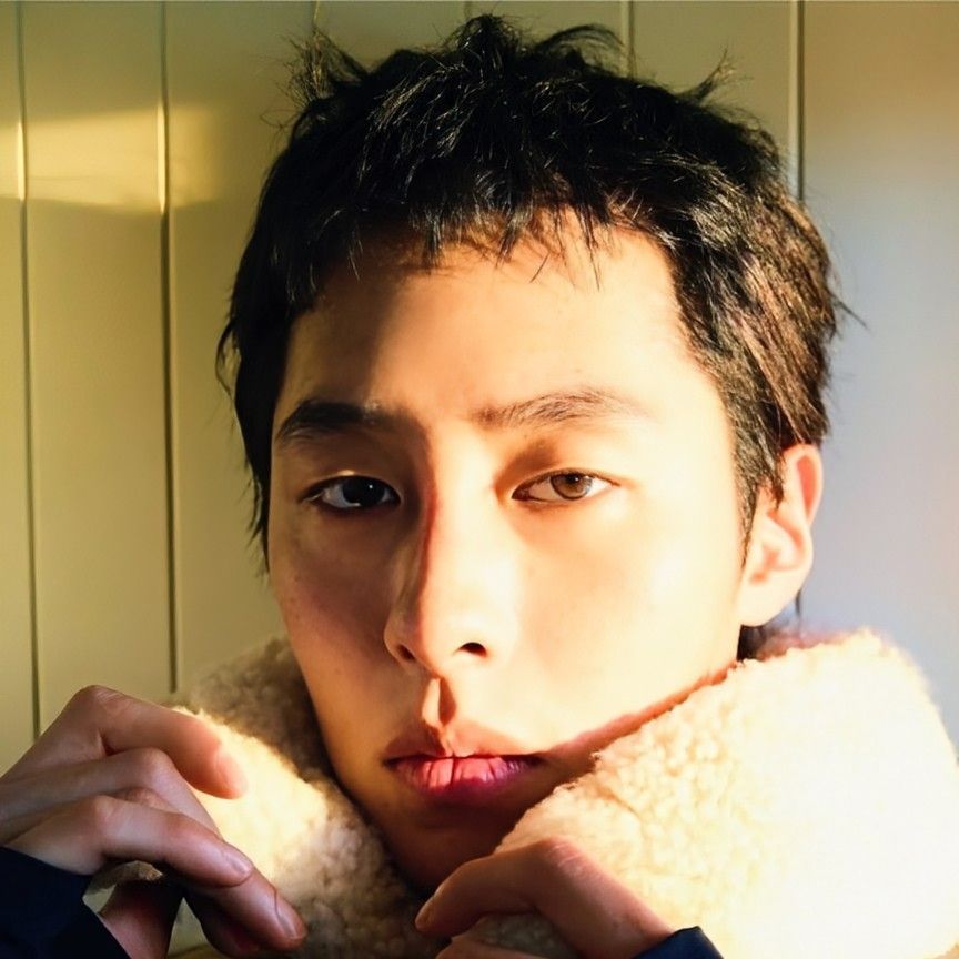 Recent activity shot of Lee Jaewook