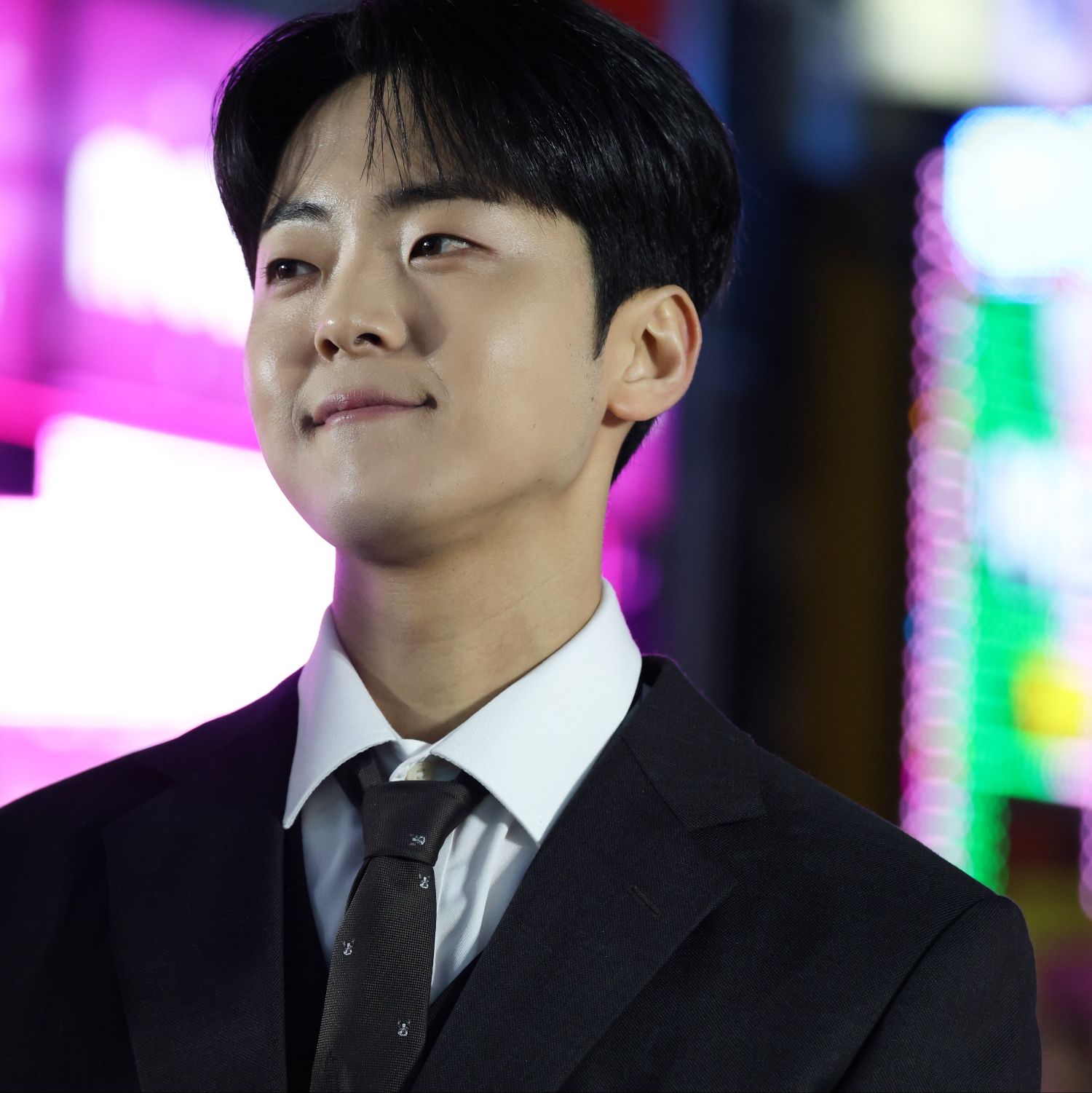 A moment captured by a fan of Park Minsu