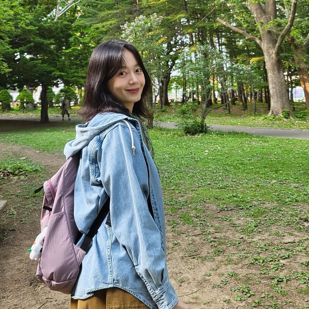 Behind-the-scenes cut of Jeon Somin