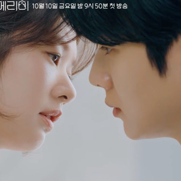 Behind-the-scenes cut of Choi Wooshik