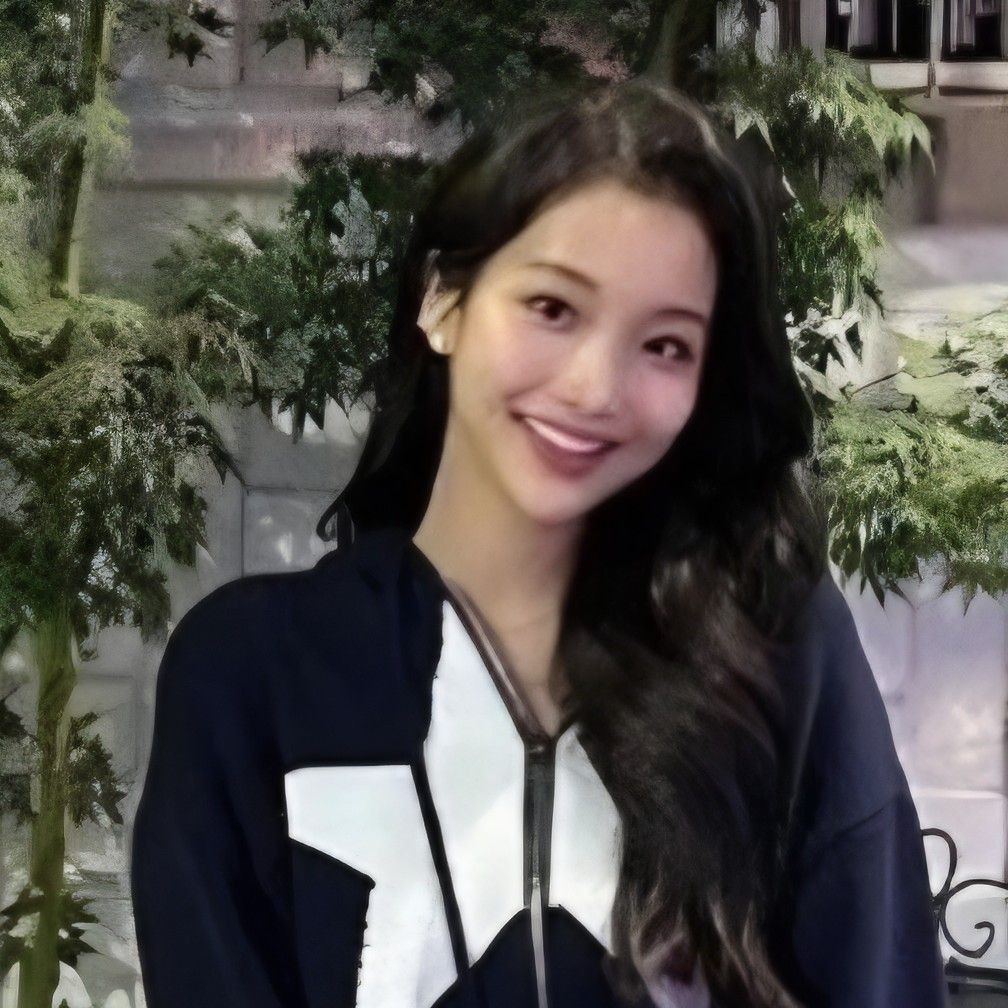 Latest photo of Kim Soyeon (2004)