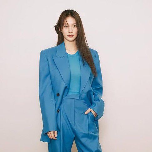 Behind-the-scenes cut of Gong Seungyeon