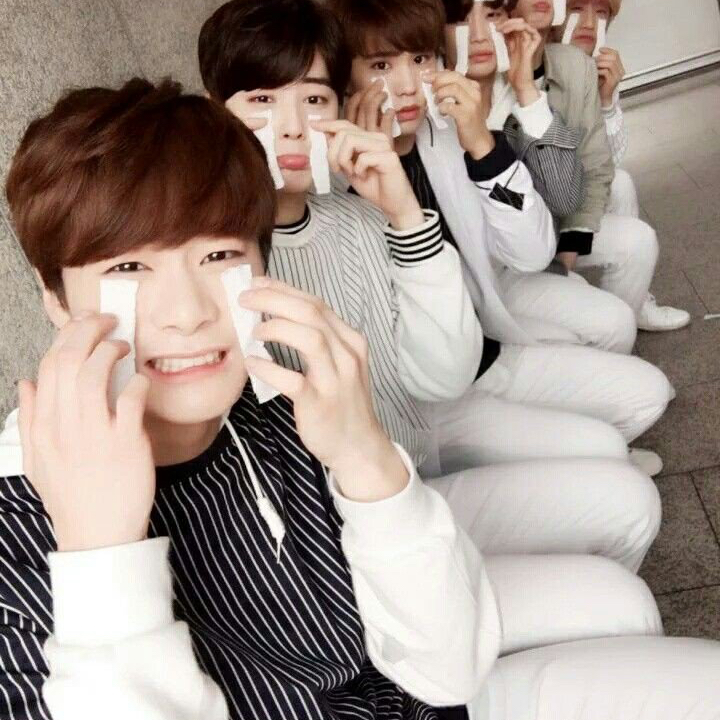 Recent activity shot of Cha Eunwoo