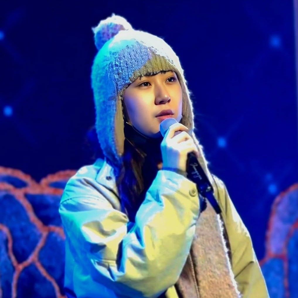 Latest photo of Jeon Yujin