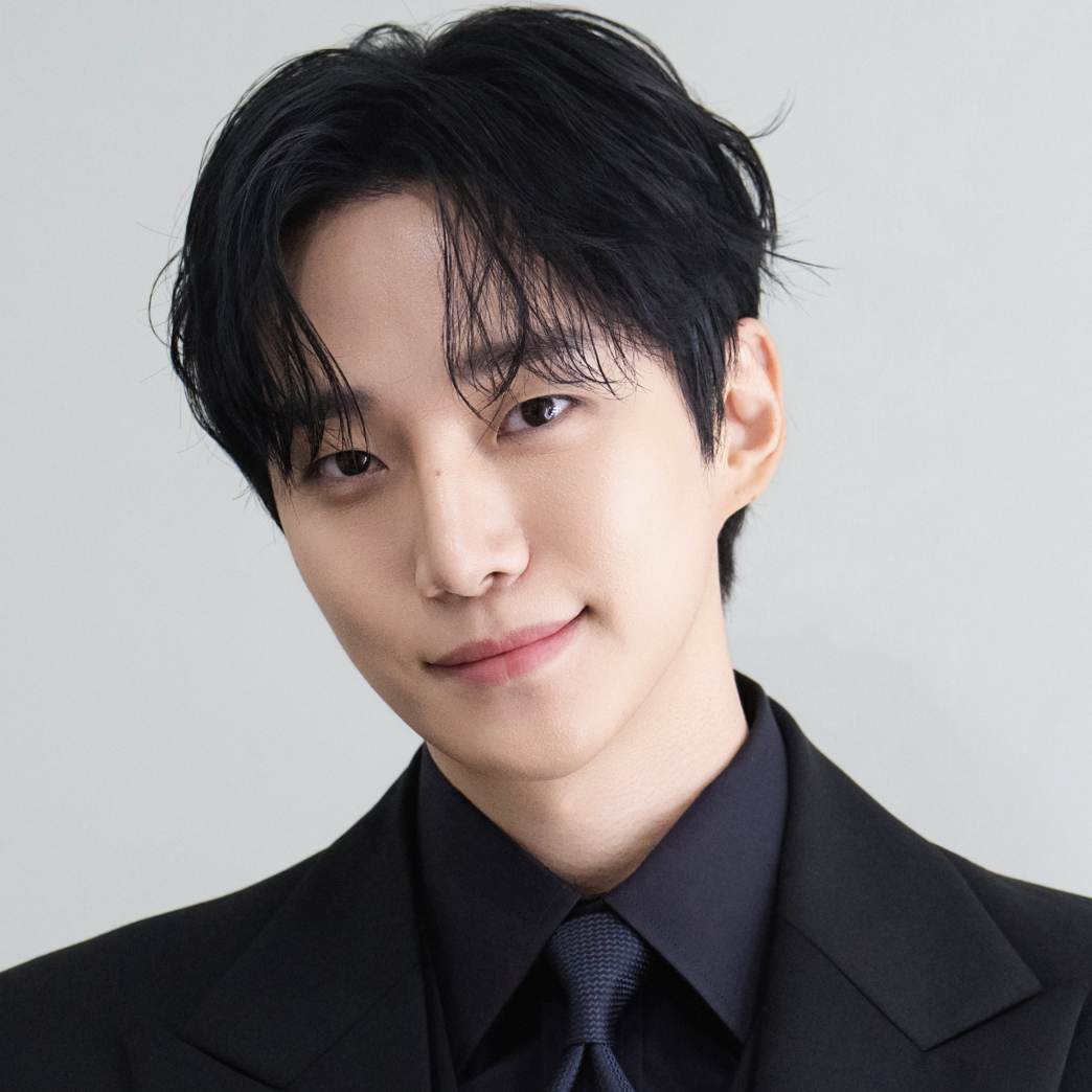 Cuplikan di balik layar dari Lee Junho