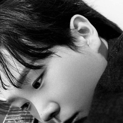 Recent activity shot of Song Minjun