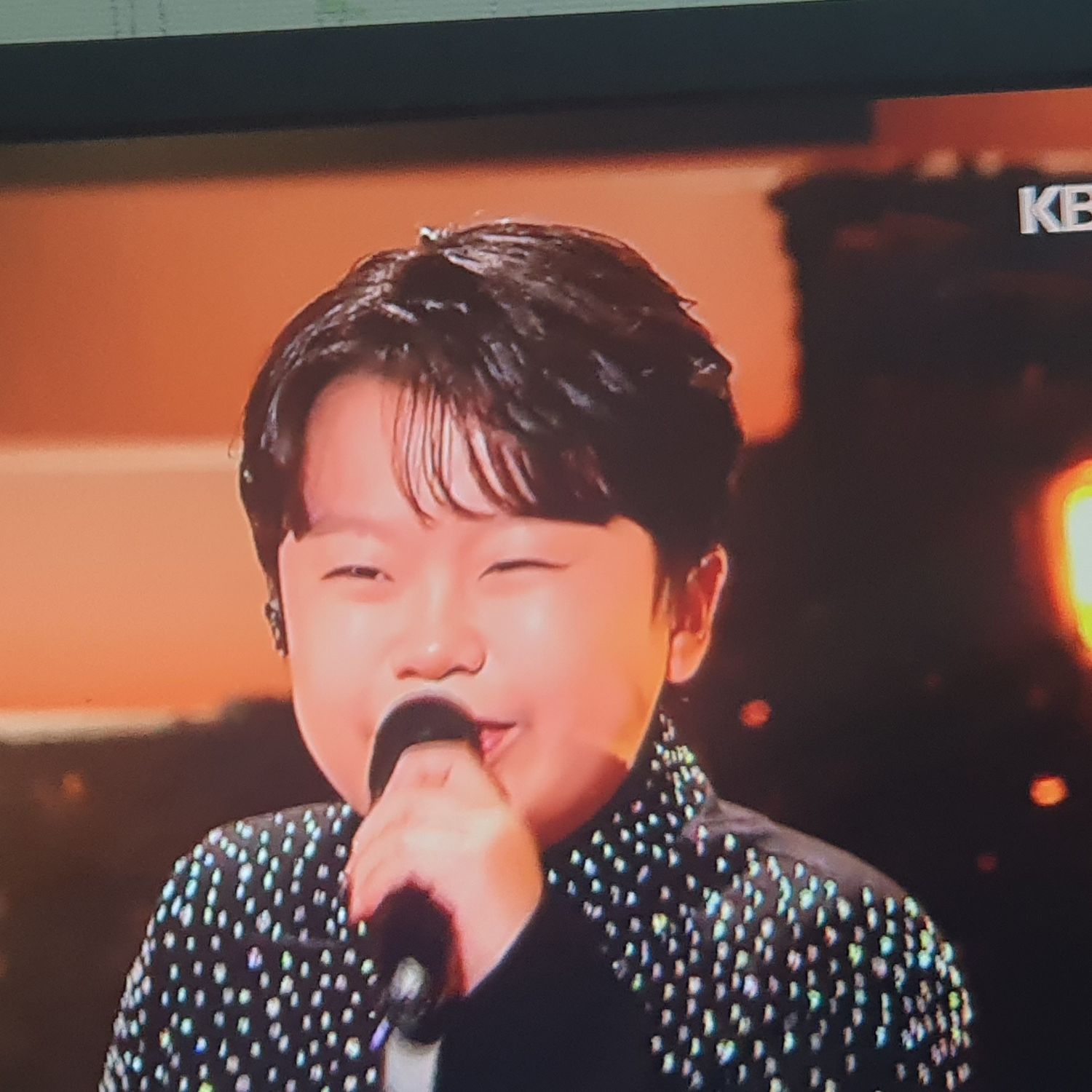 Recent activity shot of Hwang Minho