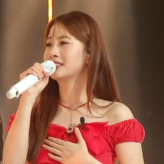 Recent activity shot of Oh Yujin