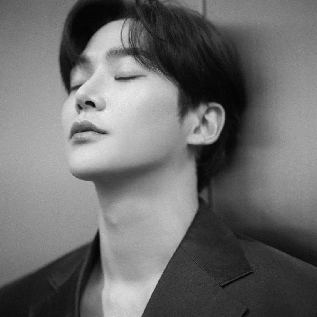 Cuplikan di balik layar dari Rowoon