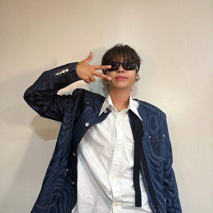 임영웅의 비하인드 컷