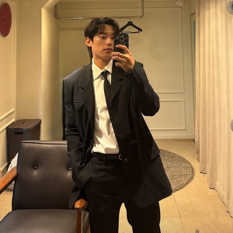 Recent activity shot of Kim Sungcheol