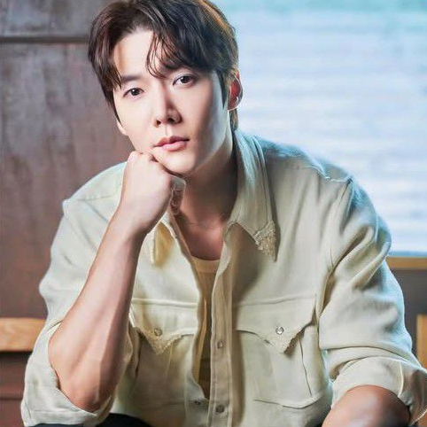 Behind-the-scenes cut of Choi Jinhyuk