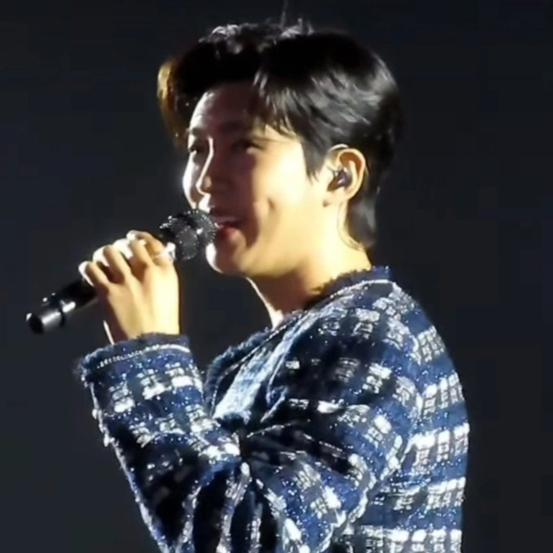 임영웅의 비하인드 컷