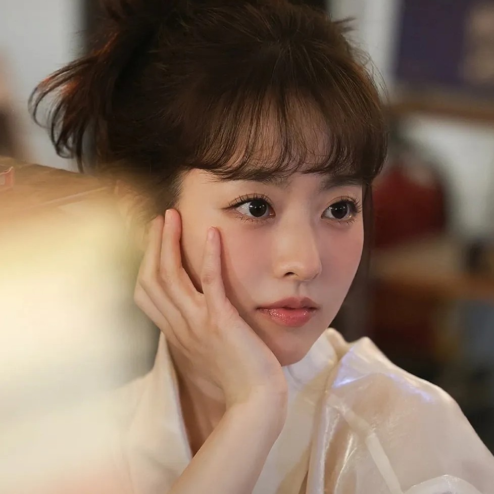 A moment captured by a fan of Park Boyoung