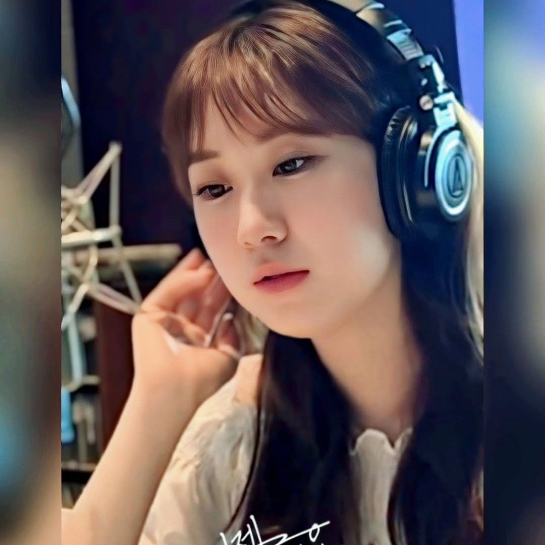 Latest photo of Jeon Yujin