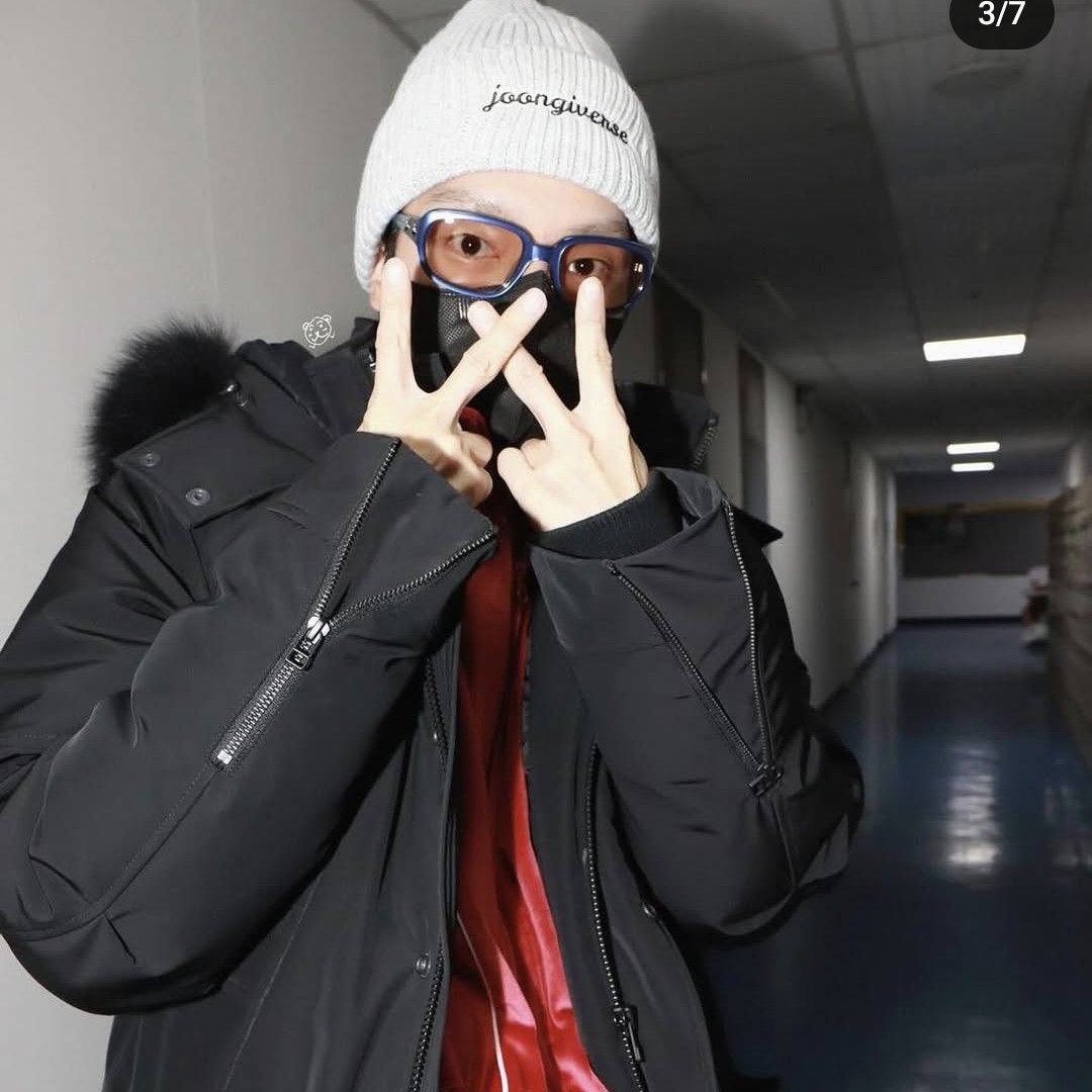 A moment captured by a fan of Lee Joongi