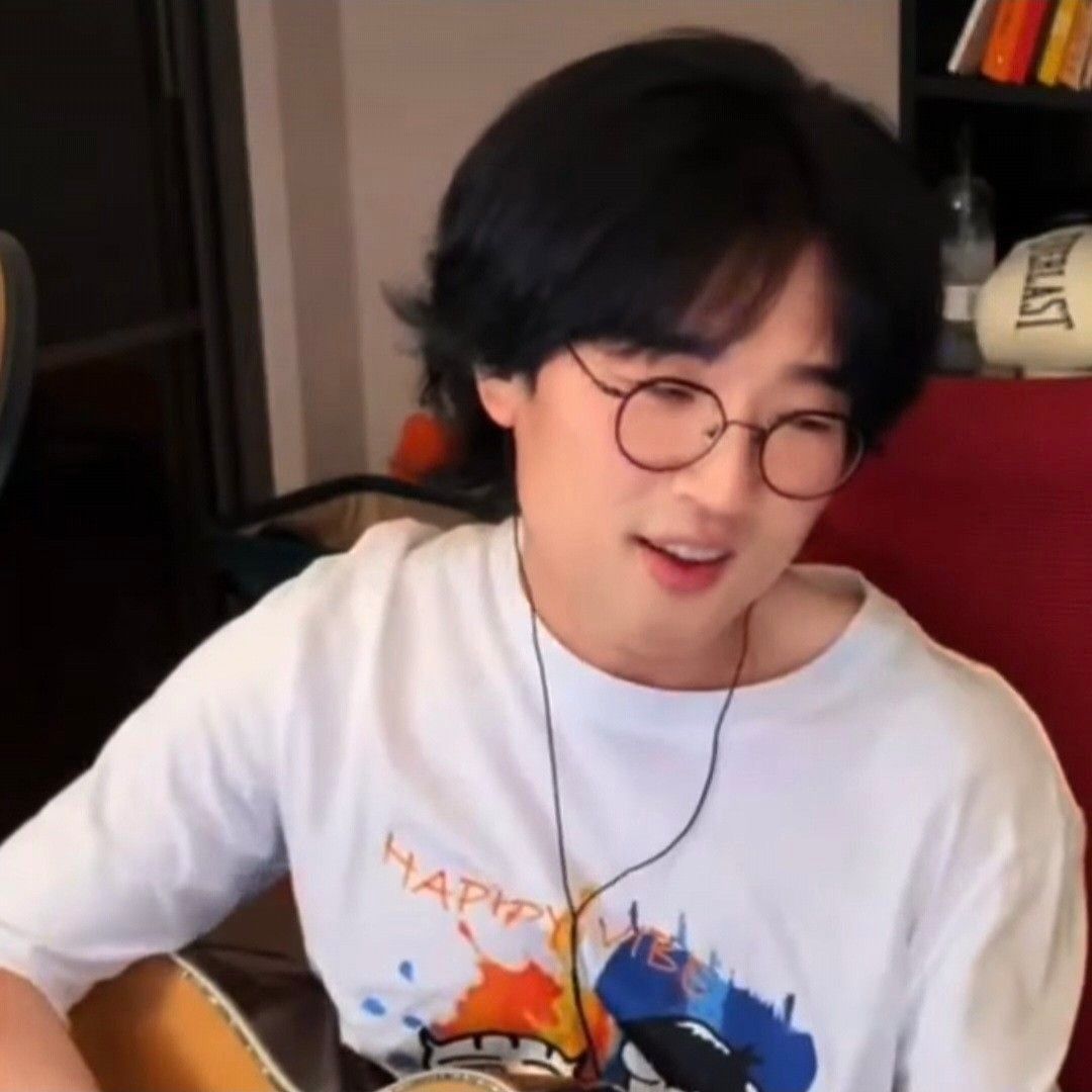 Latest photo of Bak Changgeun